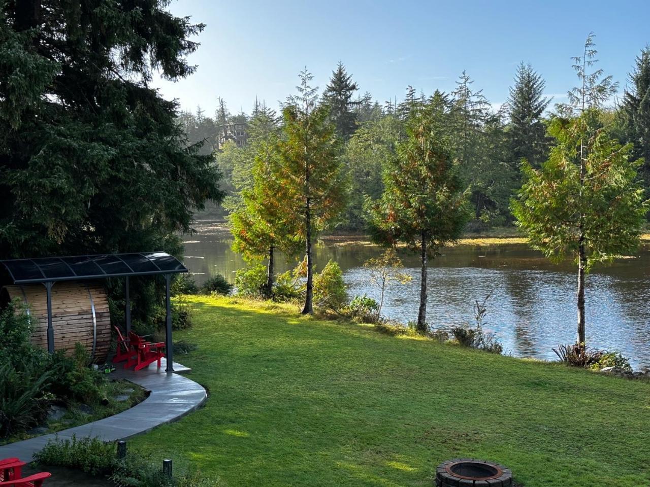 Liahona Guest House Ucluelet Buitenkant foto